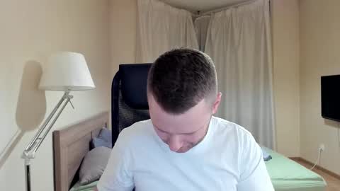 Snapshot of michael_birkin chatting on December 26, 5:51 pm Michael Birkin online show from December 26, 5:51 pm