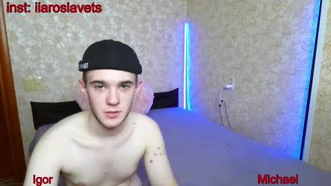 Snapshot of michael_sexdevil chatting on February 4, 12:22 pm michael_sexdevil online show from February 4, 12:22 pm