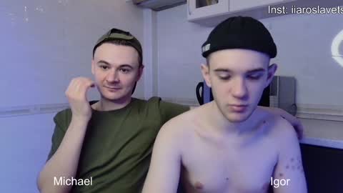 Snapshot of michael_sexdevil chatting on January 14, 12:03 pm michael_sexdevil online show from January 14, 12:03 pm