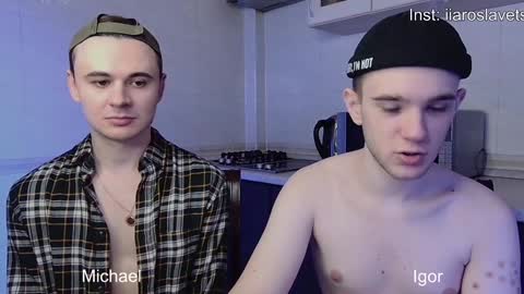 Snapshot of michael_sexdevil chatting on January 24, 12:10 pm michael_sexdevil online show from January 24, 12:10 pm