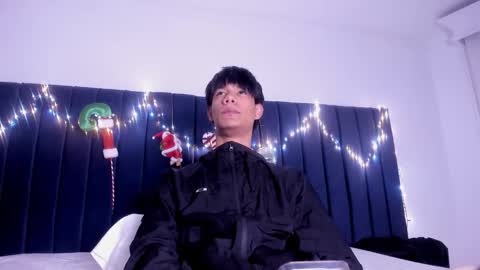 michael_vidal online show from December 3, 3:56 am