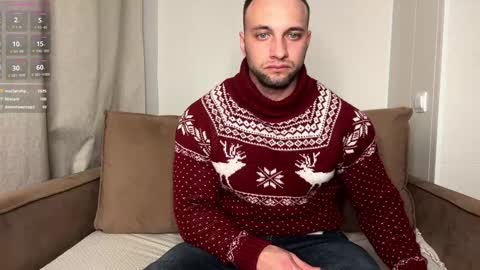 Snapshot of michaelbradley_for_u chatting on January 3, 9:15 pm michaelbradley_for_u online show from January 3, 9:15 pm