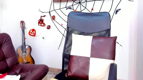 Snapshot of michaelhawtin chatting on October 17, 2:15 am Michael Contenido explcito online show from October 17, 2:15 am