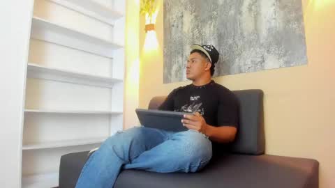 michael online show from May 4, 5:20 am