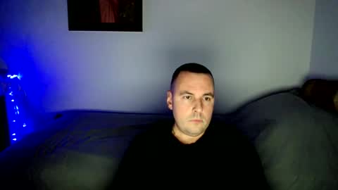 Snapshot of micic3 chatting on January 1, 12:11 am micic3 online show from January 1, 12:11 am