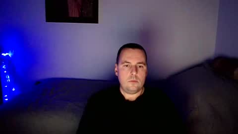 Snapshot of micic3 chatting on January 12, 3:17 am micic3 online show from January 12, 3:17 am