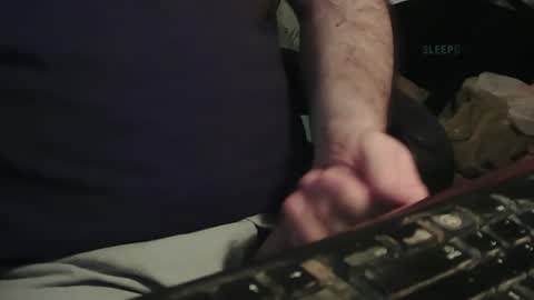 micwalrus online show from April 13, 4:13 am