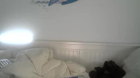 kike online show from February 23, 3:47 pm