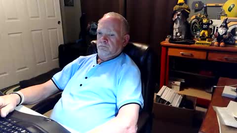 midwestdad09 online show from June 8, 9:21 am