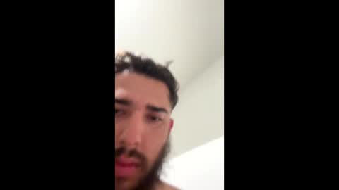 mike2597 online show from April 19, 3:33 pm