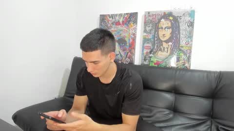 Snapshot of mike3xxx chatting on September 18, 2:46 am mike3xxx online show from September 18, 2:46 am