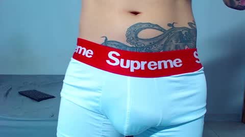 Mike IMDEPENDIENT MODEL online show from December 21, 2:52 am