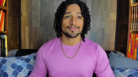 Snapshot of mike_estevess chatting on February 4, 4:16 am online show from February 4, 4:16 am