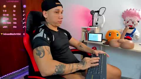 mike_manchester online show from October 16, 1:46 am