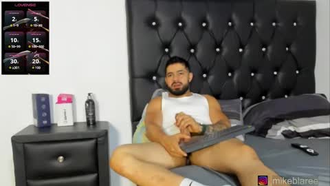 mikeblaree online show from April 23, 10:56 pm