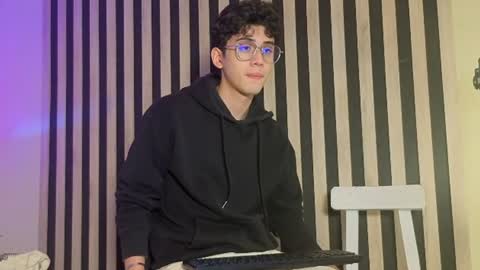 Mike online show from June 10, 7:36 pm