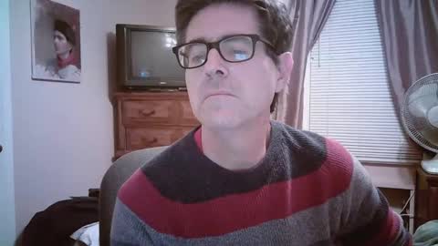 Snapshot of mikewulds chatting on March 3, 12:56 am Mike online show from March 3, 12:56 am