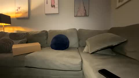 mikeywhite123 online show from October 6, 6:29 am