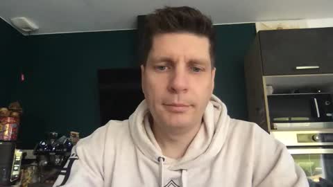 miklp8463 online show from March 2, 7:59 am