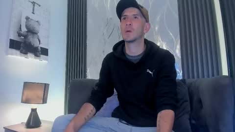 MILAN online show from February 20, 12:07 pm