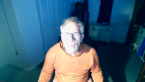 Snapshot of milehi1958 chatting on February 12, 11:40 am Milehi1958 online show from February 12, 11:40 am