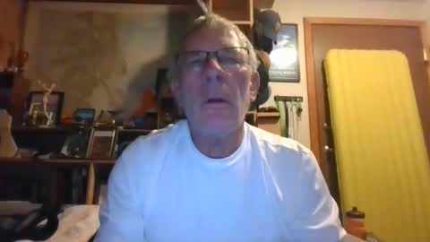 Snapshot of milehi1958 chatting on September 14, 12:40 pm Milehi1958 online show from September 14, 12:40 pm