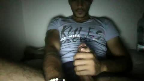 milesmboy online show from October 19, 6:28 am