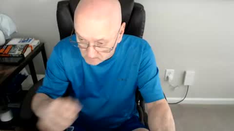 millenium0129 online show from July 22, 4:32 pm