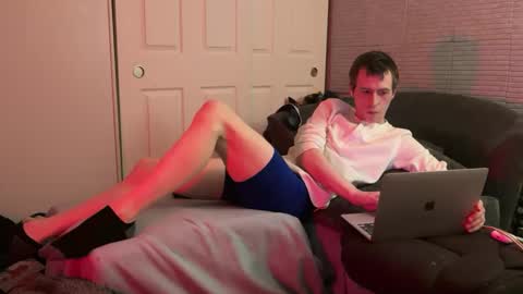 SlimnHungOH online show from December 29, 6:35 am