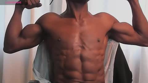 Snapshot of miltonn_jakee chatting on January 23, 12:41 pm Miltonn online show from January 23, 12:41 pm