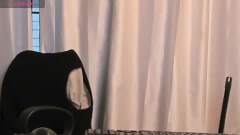 Snapshot of miltonn_jakee chatting on January 9, 11:58 am Miltonn online show from January 9, 11:58 am