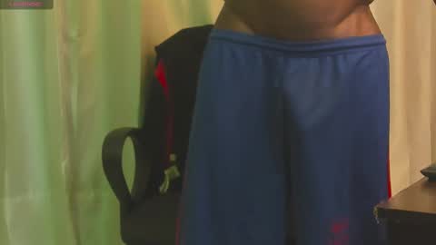 Snapshot of miltonn_jakee chatting on February 11, 4:33 am Miltonn online show from February 11, 4:33 am