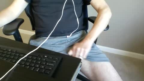 milwaukeebadger24 online show from June 12, 1:42 pm