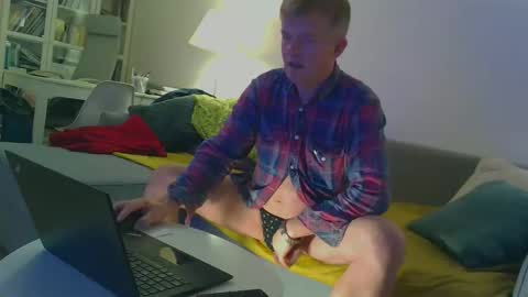  Milymen26  Polish man  master  fereskik straight mature online show from March 14, 6:59 pm