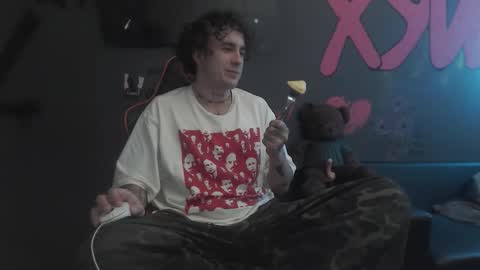 Max online show from September 24, 6:06 pm