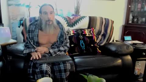 mindphuk online show from January 2, 7:29 pm