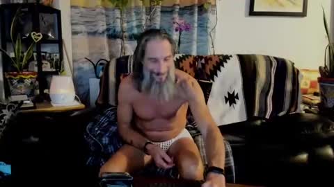 mindphuk online show from February 18, 6:15 am