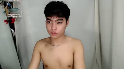 mingkla_man online show from June 22, 3:25 am