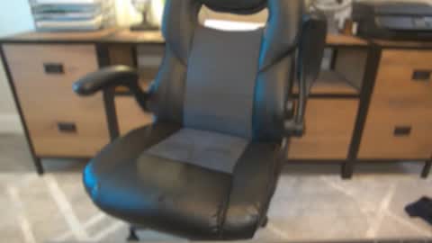 MISTER DILF  online show from April 16, 9:50 pm