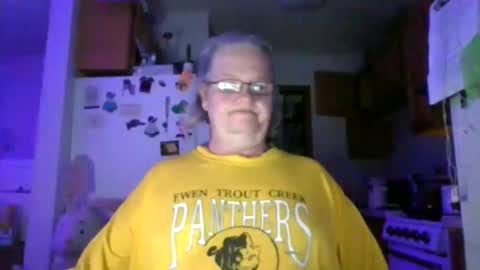 Snapshot of mister_dj777 chatting on October 14, 1:01 am MisterDJ online show from October 14, 1:01 am