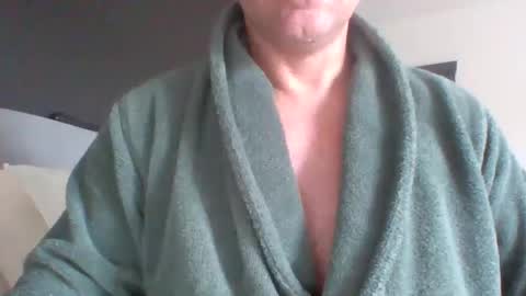 mister_tommm80 online show from September 22, 10:15 am