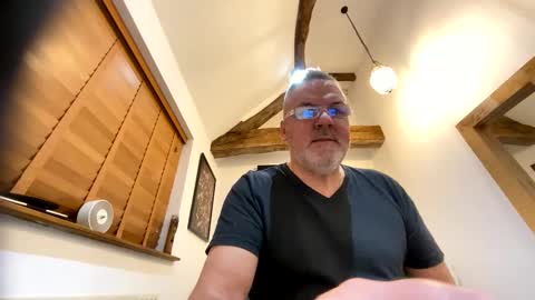 Misterblivs online show from December 28, 7:44 am