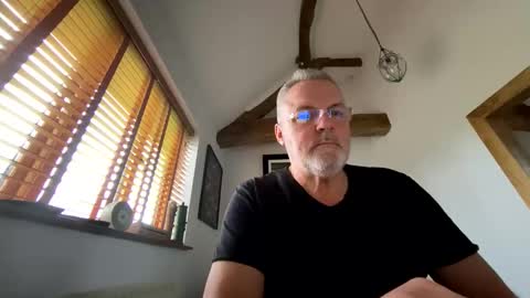 Misterblivs online show from March 12, 2:25 pm