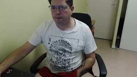 mistercoeur online show from December 11, 8:16 am