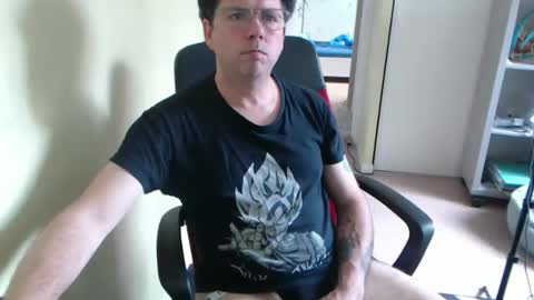 mistercoeur online show from April 28, 2:22 pm