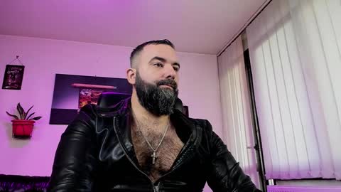 misterlov3r online show from December 20, 10:38 am