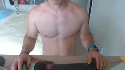 Snapshot of mitcheli chatting on February 22, 3:54 pm Onlyfans online show from February 22, 3:54 pm