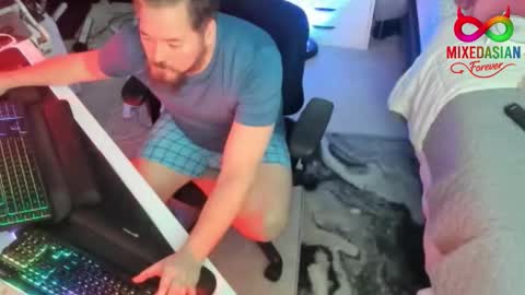 mixedasianforever online show from March 7, 6:17 pm