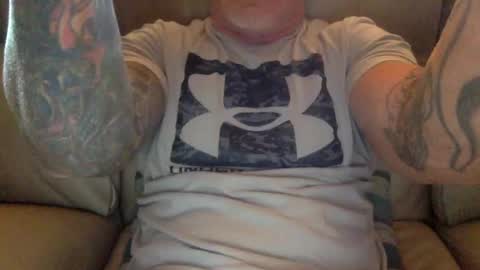 Snapshot of mjg175 chatting on January 29, 9:28 pm SexyRed online show from January 29, 9:28 pm