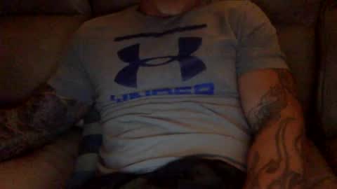 Snapshot of mjg175 chatting on December 9, 5:57 pm SexyRed online show from December 9, 5:57 pm